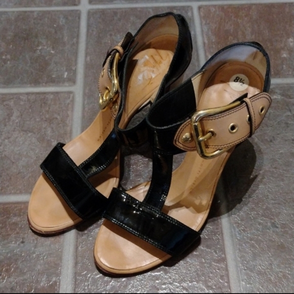 Giuseppe Zanotti buckle detail ankle strap black patent block heel size 8.5 - Picture 7 of 7